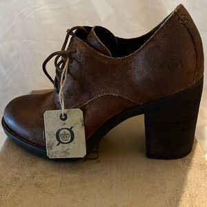 Born Brown Suede High Heeled Oxford 9.5M/41 "Jolene"